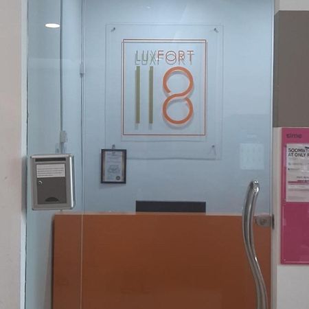 Luxfort 118 Service Suites Tanjung Tokong Εξωτερικό φωτογραφία